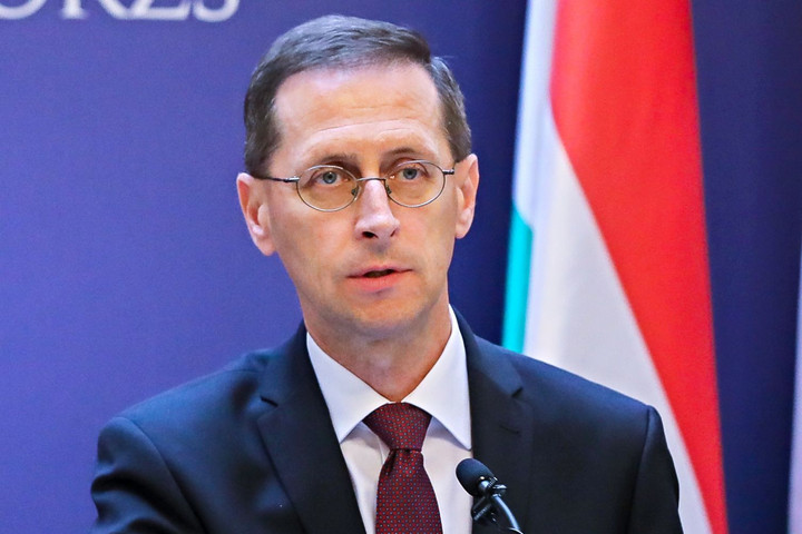Fotó: MH/Purger Tamás Varga Mihály: Magyarország túljutott a válság mélypontján