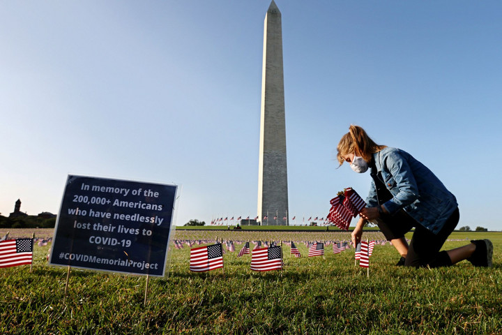 Fotó: AFP/Getty Images/Win McNamee Rosszabb mint száz Katrina: bajban az Egyesült Államok