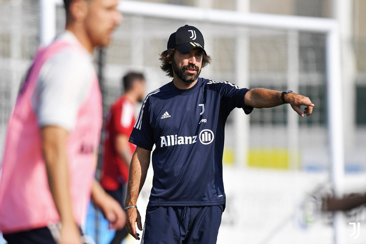 Fotó: Facebook/Juventus Andrea Pirlo megszerezte a pro licenc diplomát a rajtra