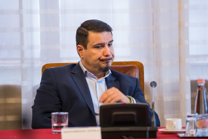 Mesterházy a szocialisták haláltusájáról