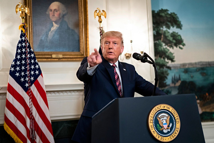 Fotó: AFP/POOL Újabb Trump-könyvbotrány