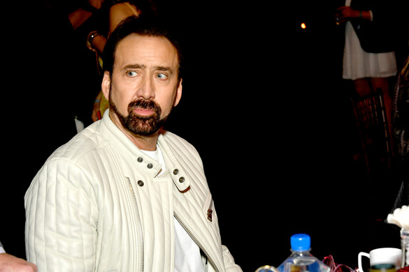 Nicolas Cage a kastélyok, kocsik és képregények szerelmese