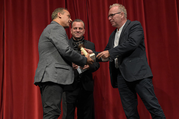 Földes Tamás kapta a Kaszás Attila-díjat