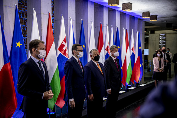 A V4-ek kormányfői csütörtökön Brüsszelben találkoznak az Európai Bizottság elnökével