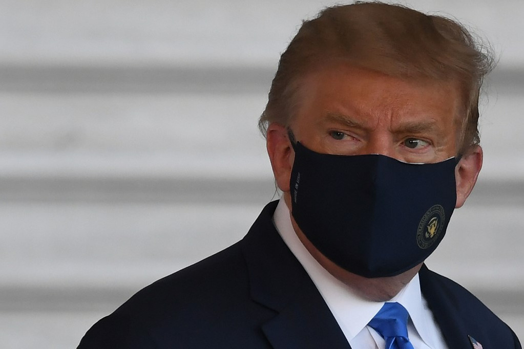 Trump üzent: Folytatni készül választási kampányát