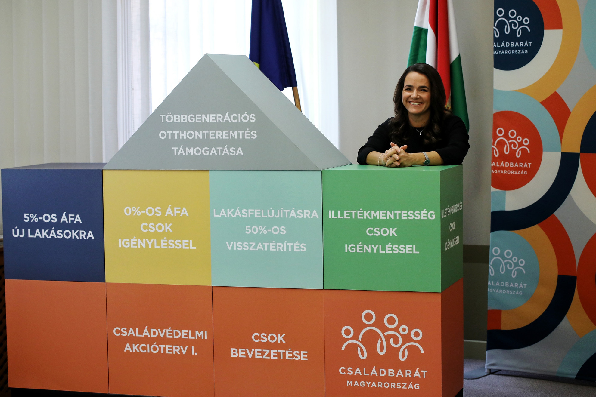 Fotó: MH/Hegedüs Róbert Novák Katalin hangsúlyozta: Magyarország legnagyobb otthonteremtési programjának célja, hogy mindenki saját tulajdonú otthonban élhessen