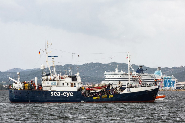 Ismét lefoglalták az Alan Kurdi migránsmentő hajót az olasz hatóságok