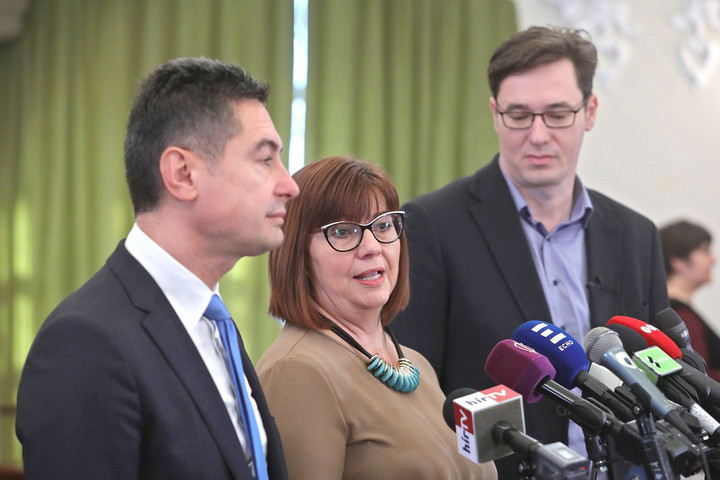 Fidesz: Az oltásellenes baloldal már megint hazudik