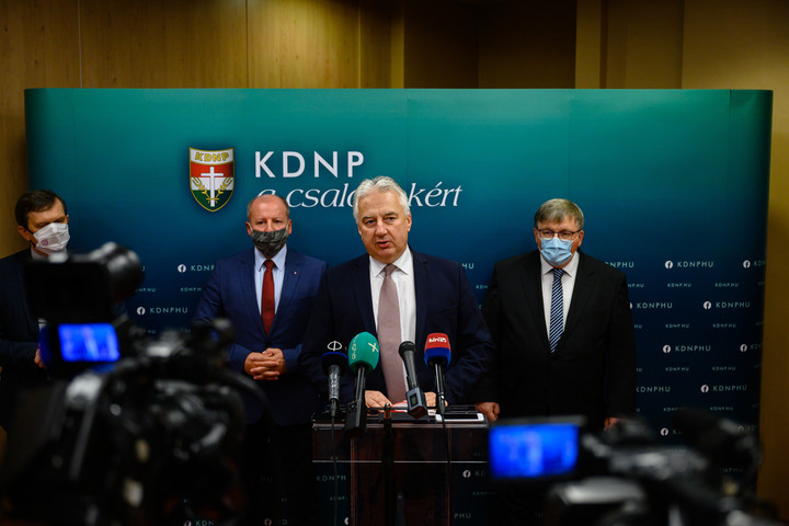 Fotó: MTI/Vasvári Tamás Semjén: Az Európai Unió és annak értékei kereszténydemokrata értékek