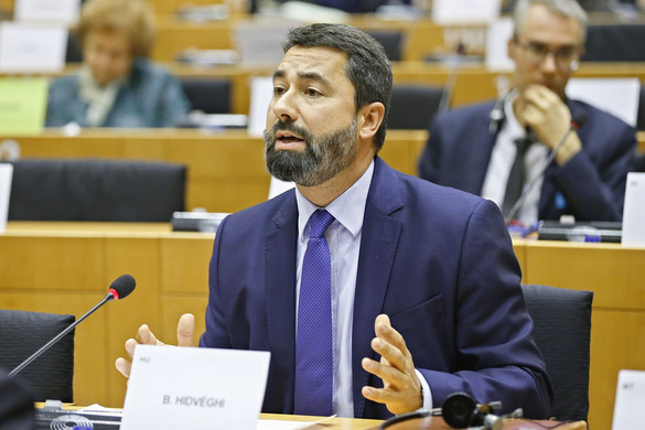 Hidvéghi: A magyar baloldal sportot űz a hazája elleni aknamunkából