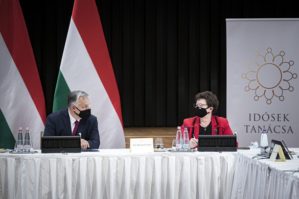 A jövő év elején megkezdi a kormány a 13. havi nyugdíj visszaépítését