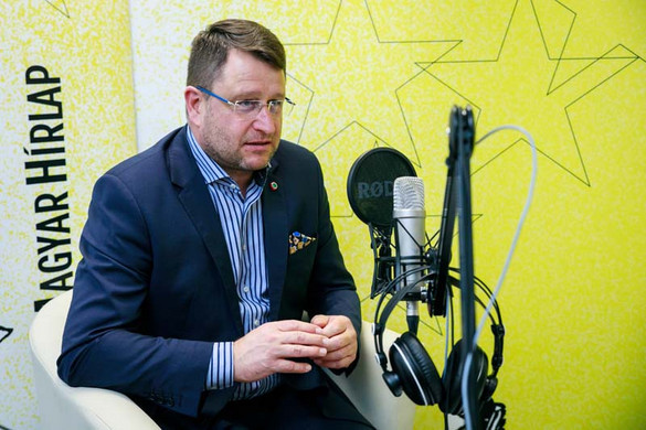 Lengyelországért és Magyarországért imádkozik pénteken a Mária Országa Imaközösség