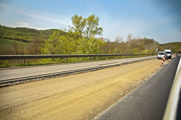 Újabb útépítőt ért tragikus baleset