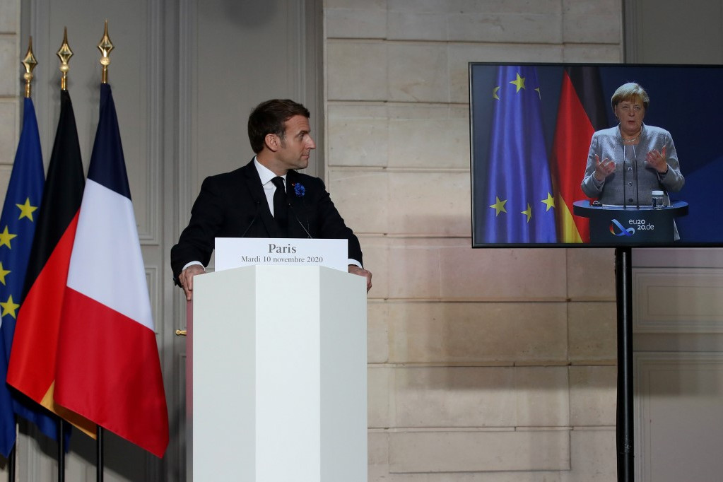 Emmanuel Macron aláhúzta, hogy realista megközelítéssel kell viszonyulni a menekültügyi rendszerhez