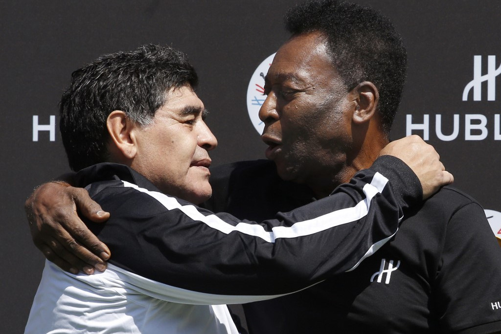Ikonok egymás közt: Maradona és Pelé 2016-ban