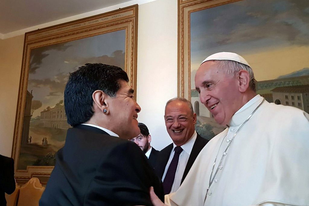 Maradona és Ferenc pápa 2016-ban személyesen is találkozott