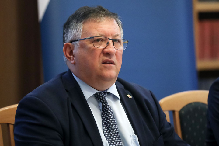 Fotó: MH „Magyarországot be kell kötni az európai nagysebességű vasúti hálózatba”