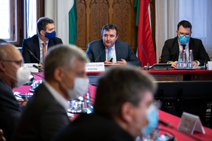 Fotó: MTI/Szigetváry Zsolt Palkovics: Sikeresek a Gazdaságvédelmi akcióterv programjai