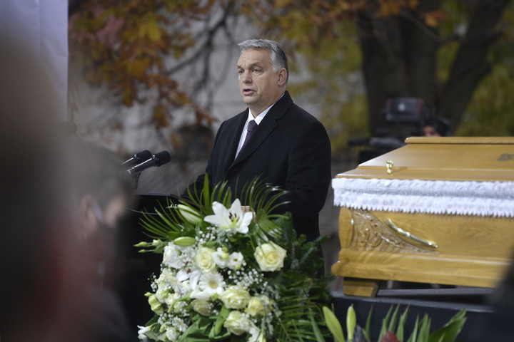 Orbán Viktor: Szőcs Géza megtanította, a hatalmat a legnagyobb dolgokra kell használni