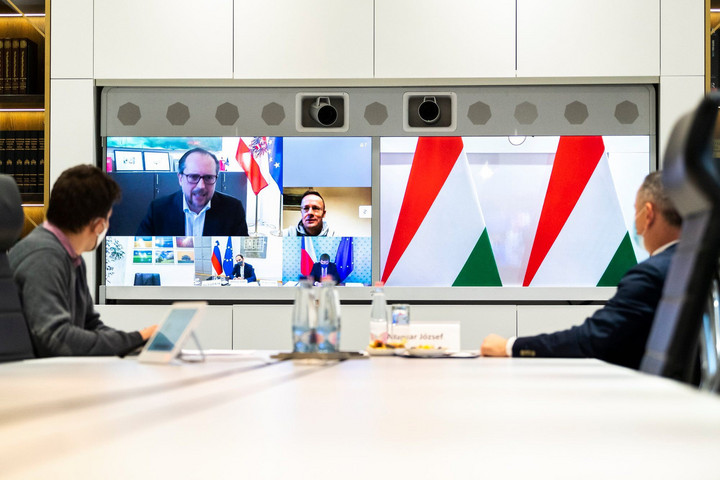 Szijjártó: Gyors döntésekre és az oltóanyag mielőbbi alkalmazására van szükség