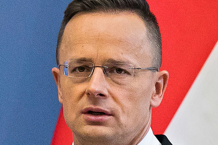 Fotó: MH/Purger Tamás Munkahelyeket véd meg a BorsodChem a térségben