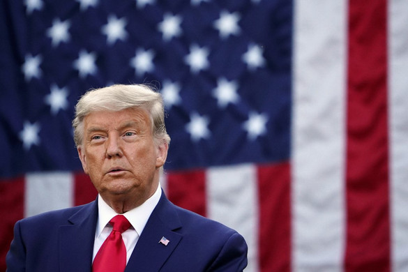 Trump keresetet nyújtott be Georgiában az eredmény érvénytelenítéséért