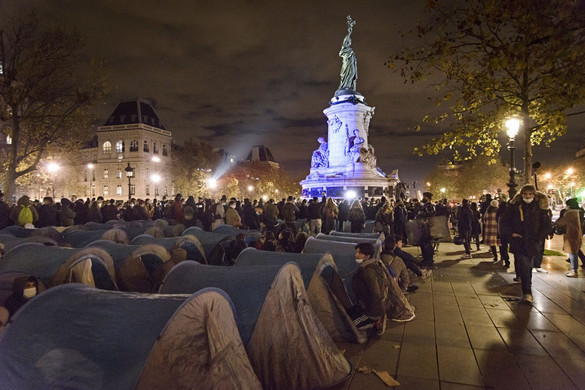 Brüsszel újra a migránsok pártját fogja