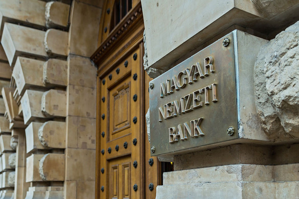 Az MNB 67,3 millió forint bírságot szabott ki a K&H bankcsoporttal szemben