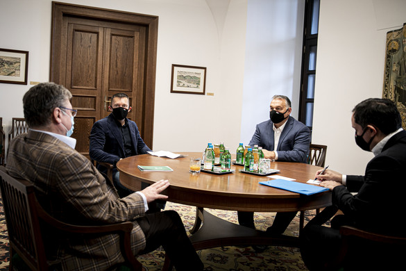Orbán Viktor a gazdasági kamara elnökével tárgyalt