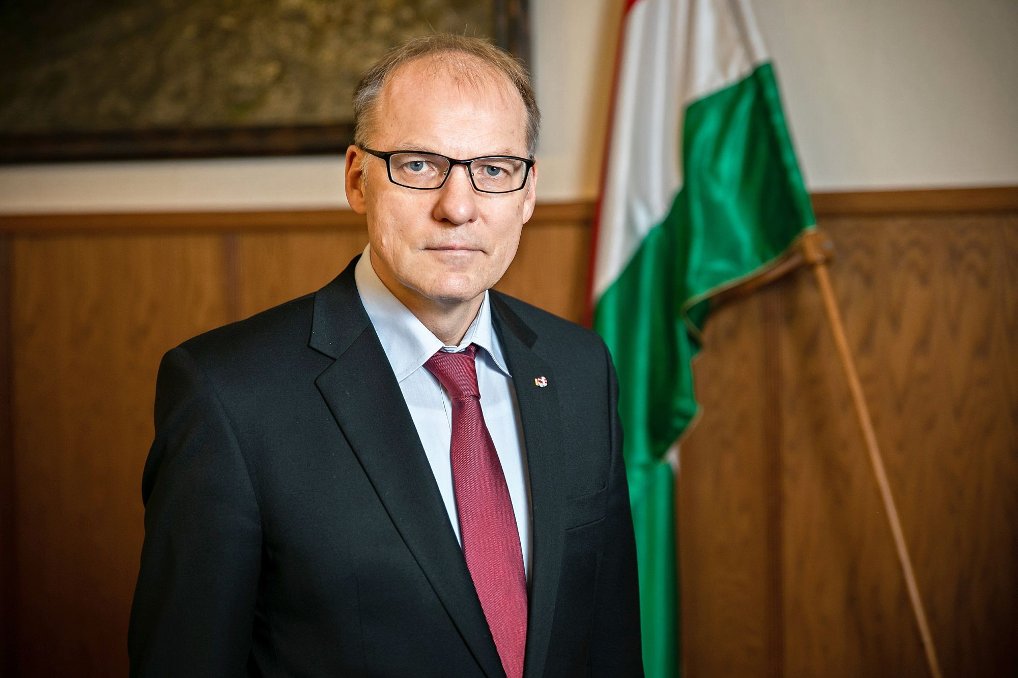 Cikk borítókép