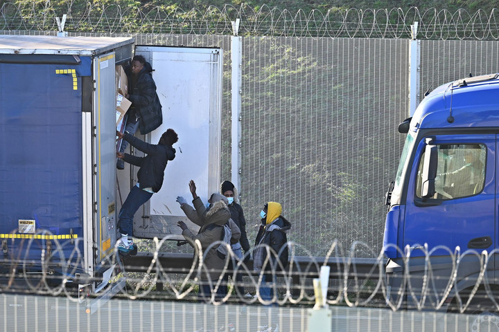 Fotó: AFP/Denis Charlet Veszélyezteti a schengeni övezetet a migrációs vita