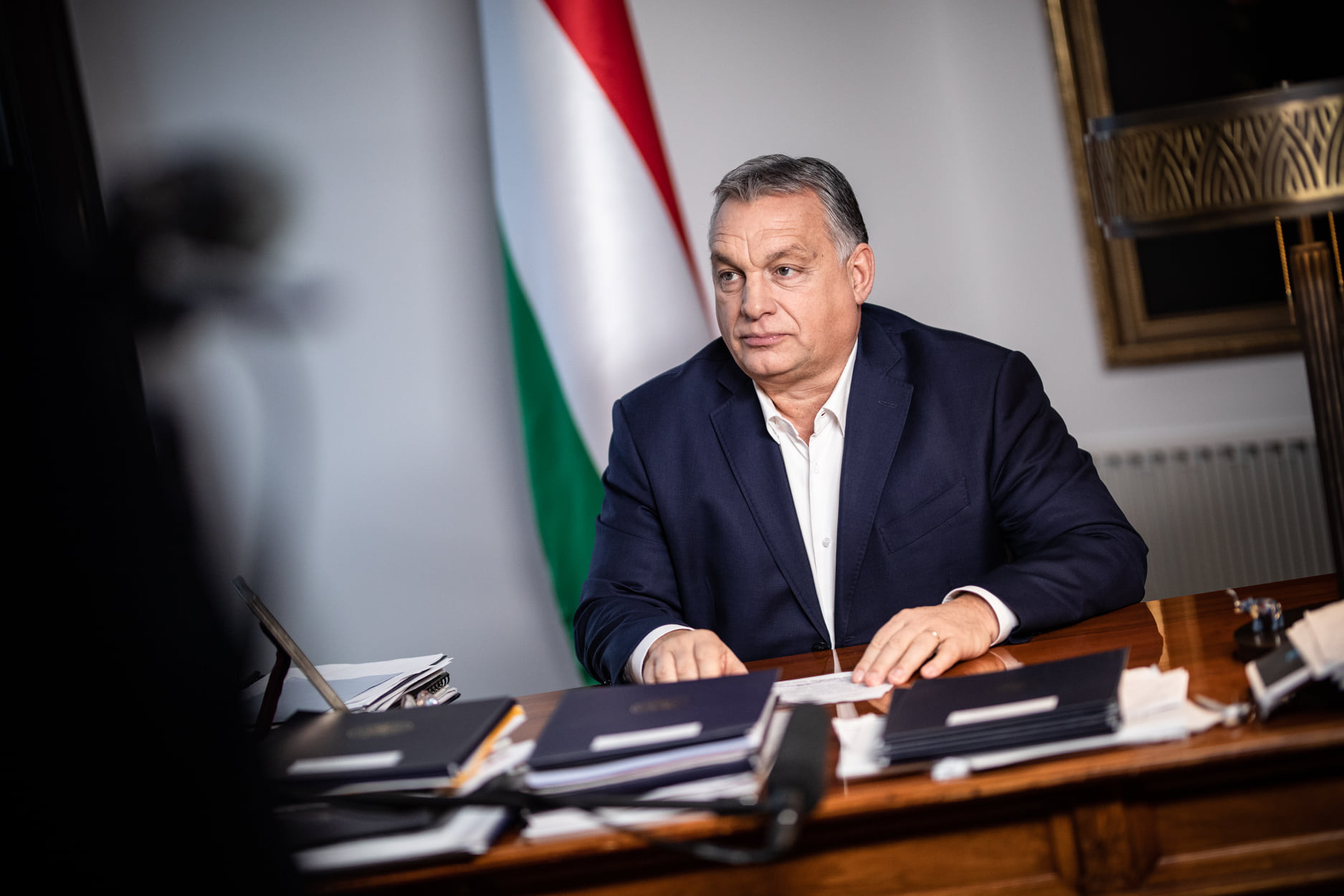 Orbán Viktor: Fél évvel meghosszabbítjuk a ...
