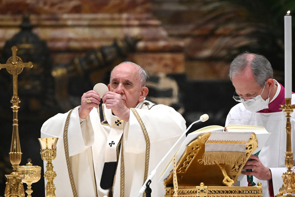 Ferenc pápa: Az emberiség sorsának egy jászolban született gyermek szabott irányt