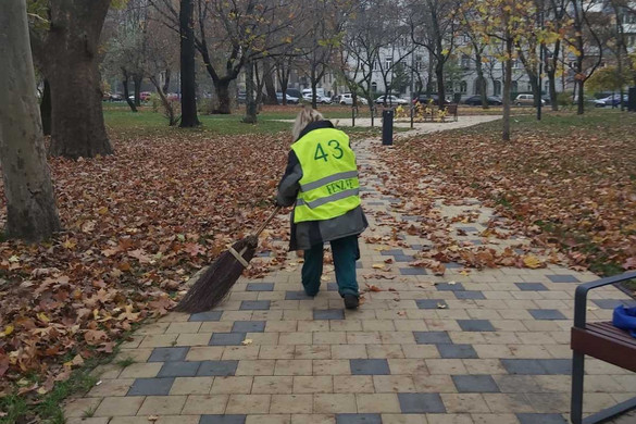 Megszámozták Baranyiék a közterületeken dolgozókat