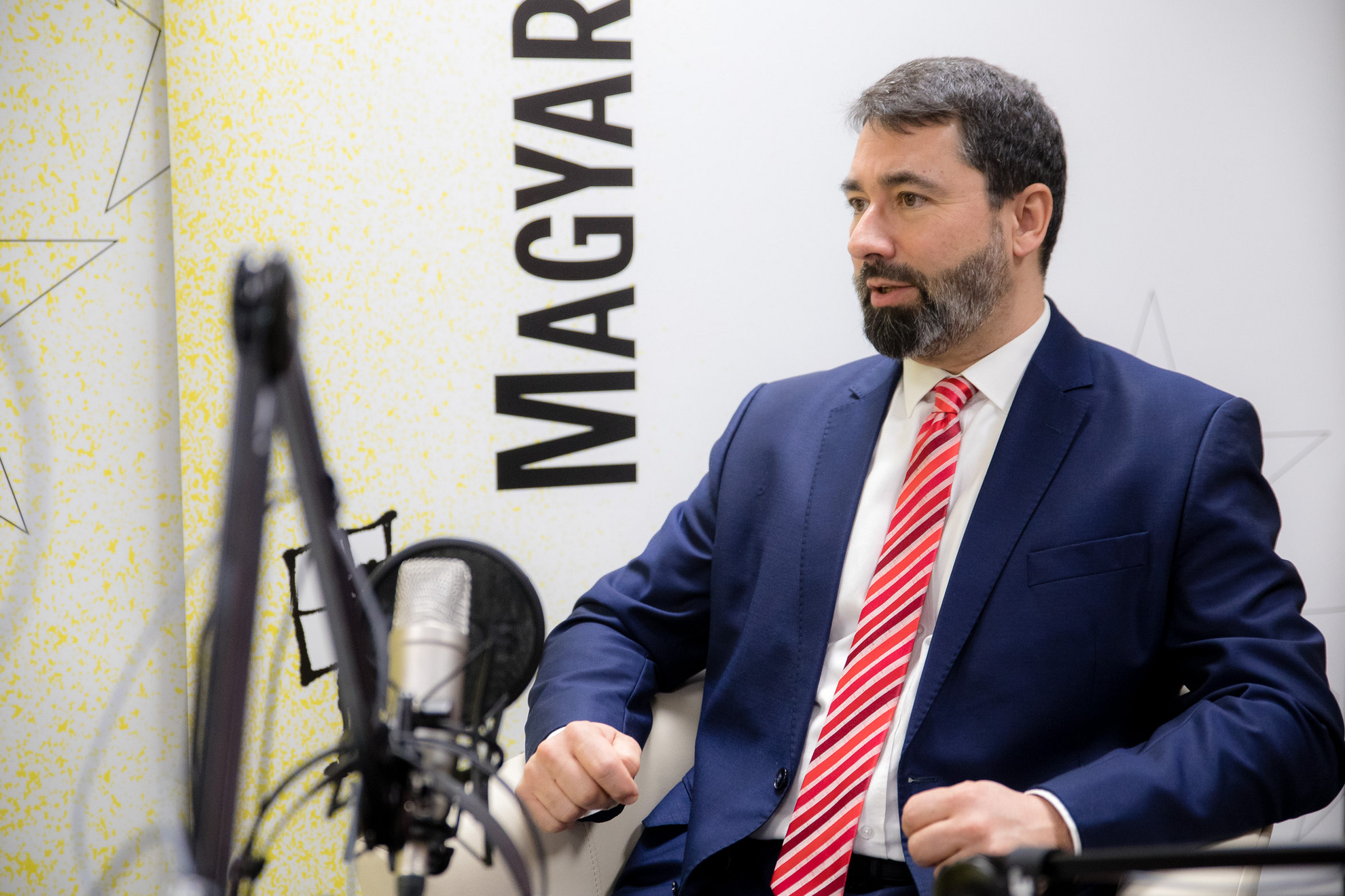 Fotó: MH/Papajcsik Péter Hidvéghi Balázs, a Fidesz-KDNP európai parlamenti (EP-) képviselője a Magyar Hírlap Faktum című podcastjának felvételén