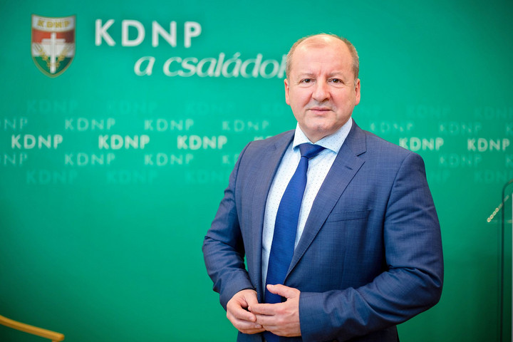 Fotó: MH/Papajcsik Péter Az ellenzék az ördöggel is összefogna a hatalomért