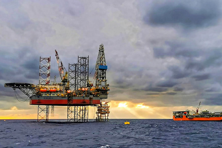 Fotó: AFP/Kambodzsai Bánya- és Energ Meglendült az olaj ára