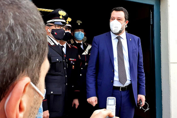 Salvini újra bíróság előtt Palermóban