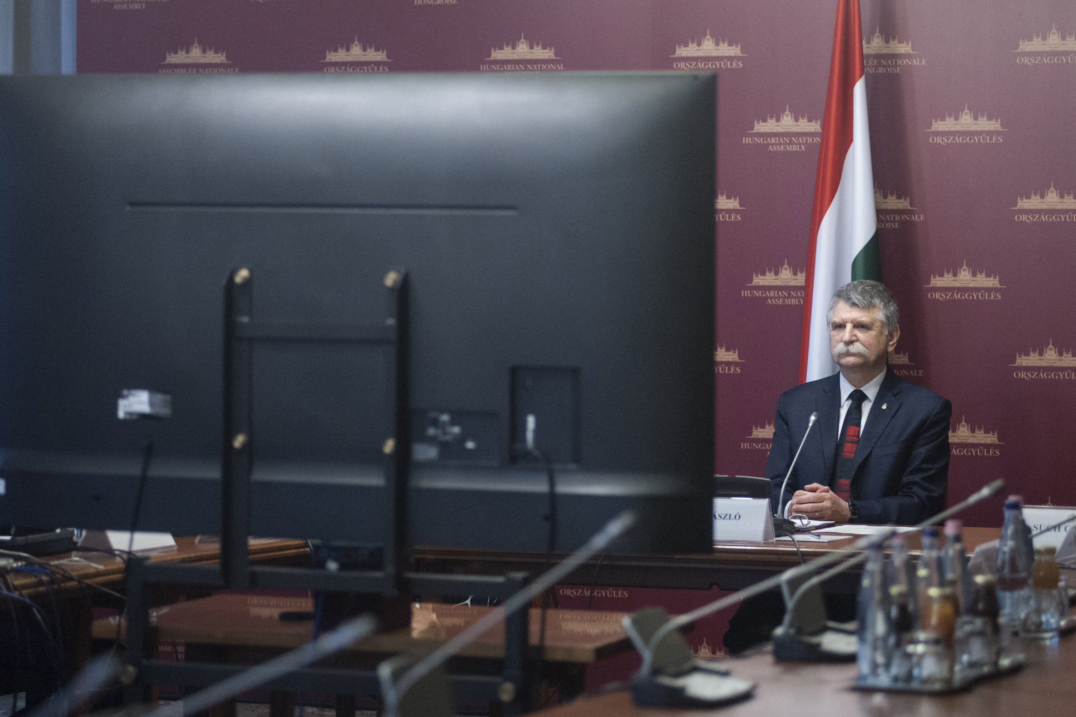 Kövér László online megbeszélést folytatott kínai kollégájával