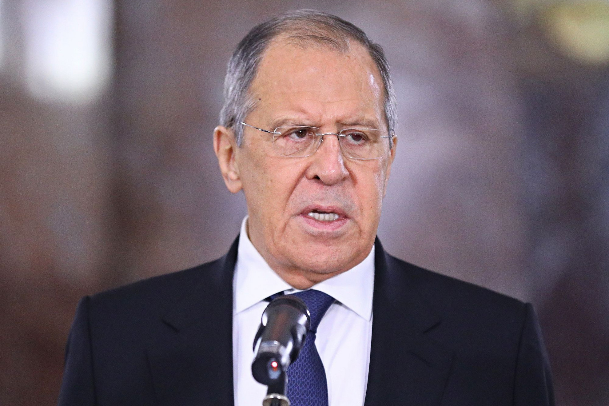 Szergej Lavrov úgy látja, „háborúra” kell készülnie országának az unióval