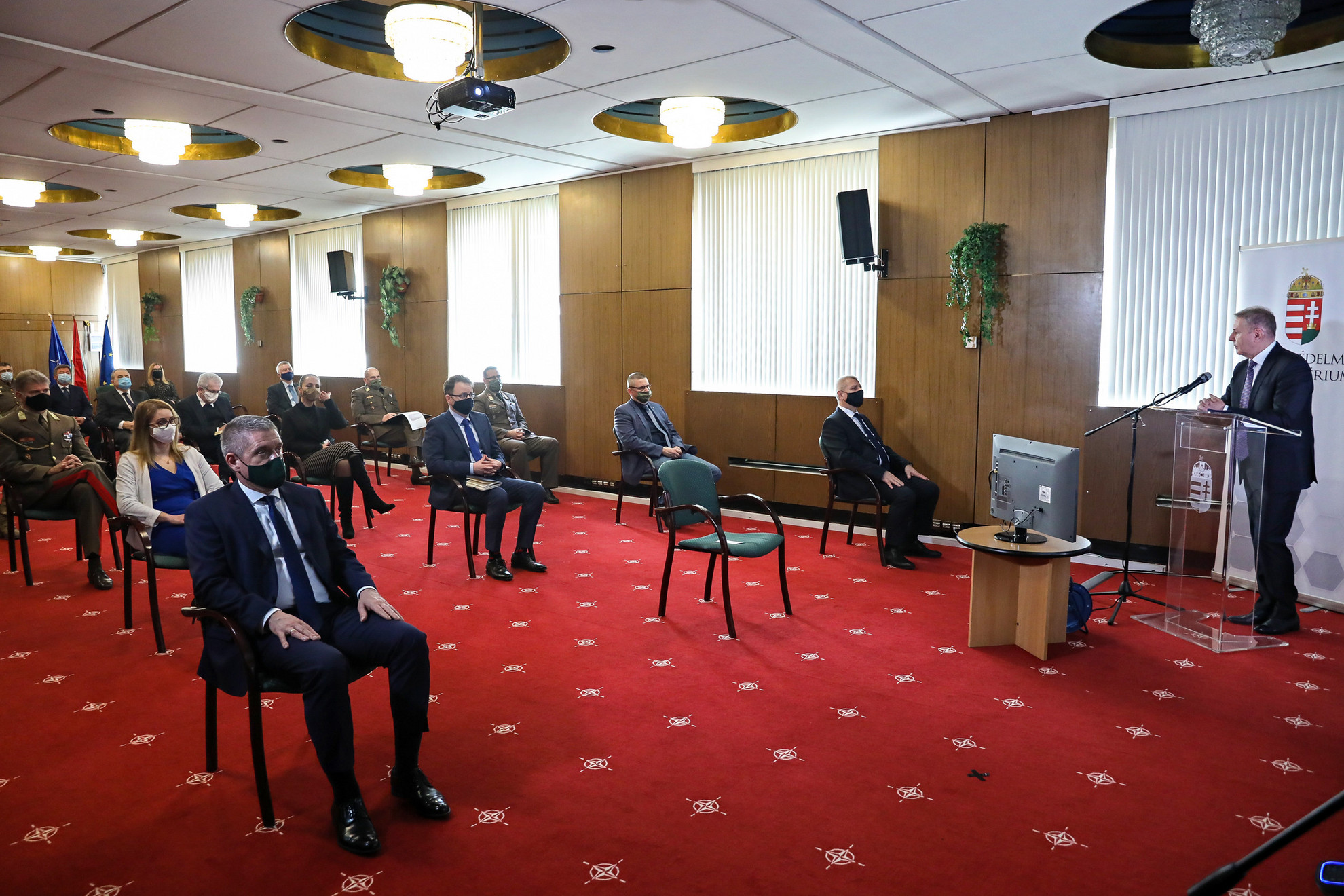 Fotó: MH/Hegedüs Róbert Benkő Tibor tart beszédet éves értékelő és feladatszabó vezetői értekezletén