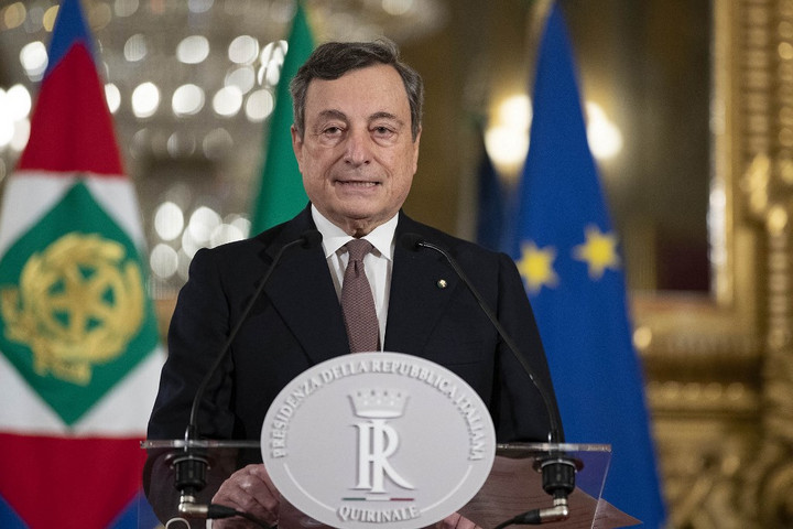 Az olasz szenátus is bizalmat szavazott a Draghi-kormánynak