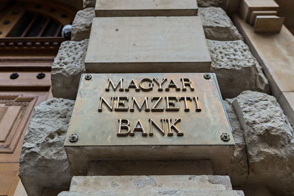 A jegybank felfüggesztette a Pensum Group Nyrt. részvényeinek tőzsdei kereskedését