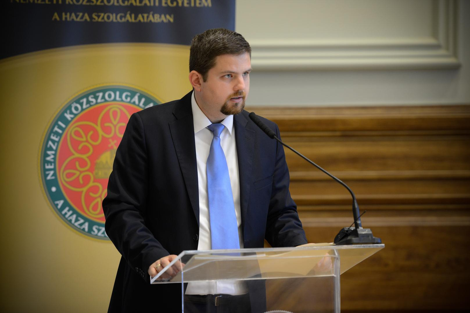 Cikk borítókép