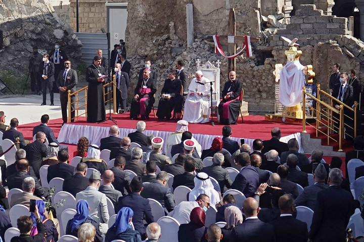 Ferenc pápa: Az iraki egyház él