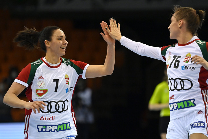 Fotó: MTI/Illyés Tibor Kézilabda: Kiütéses sikerrel kezdte az olimpiai selejtezőt női válogatottunk