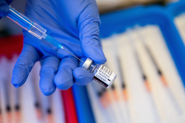 Megkerülhetetlen Brüsszel felelőssége az elhibázott vakcinabeszerzésben