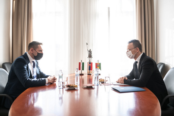 Szijjártó a népszámláláson való részvételre kérte a szlovákiai magyarokat