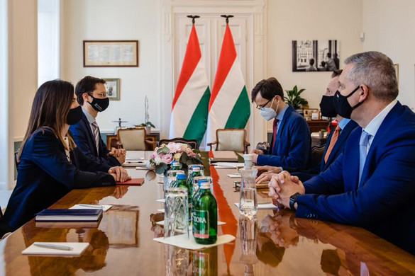 Varga Judit a Google magyarországi vezetőivel tárgyalt
