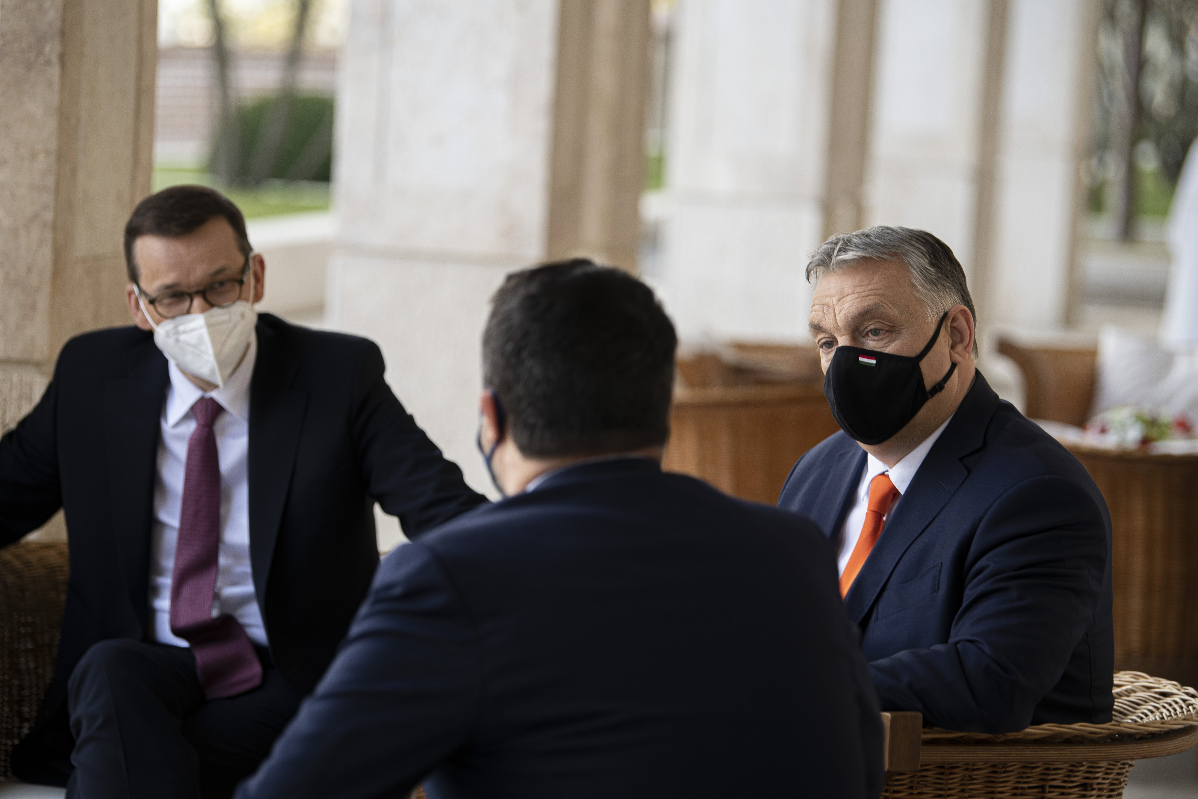 Morawieckit és Salvinit fogadta Orbán Viktor